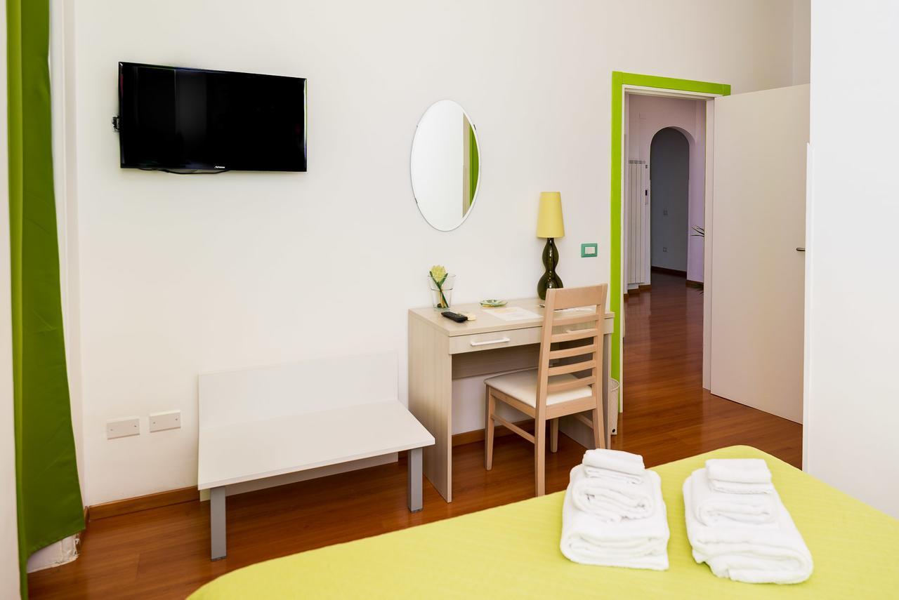 B&B Villa Le Palme Meta Bagian luar foto