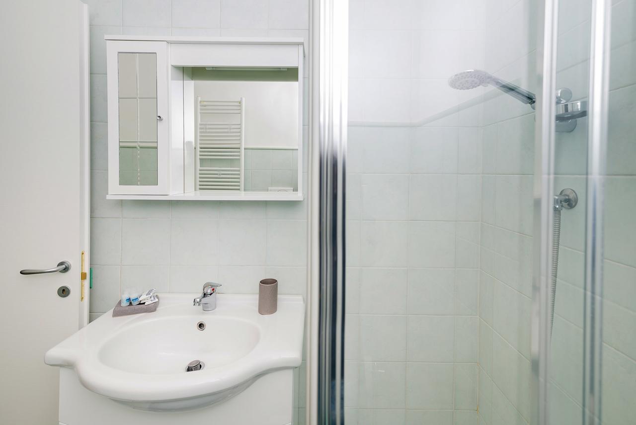 B&B Villa Le Palme Meta Bagian luar foto
