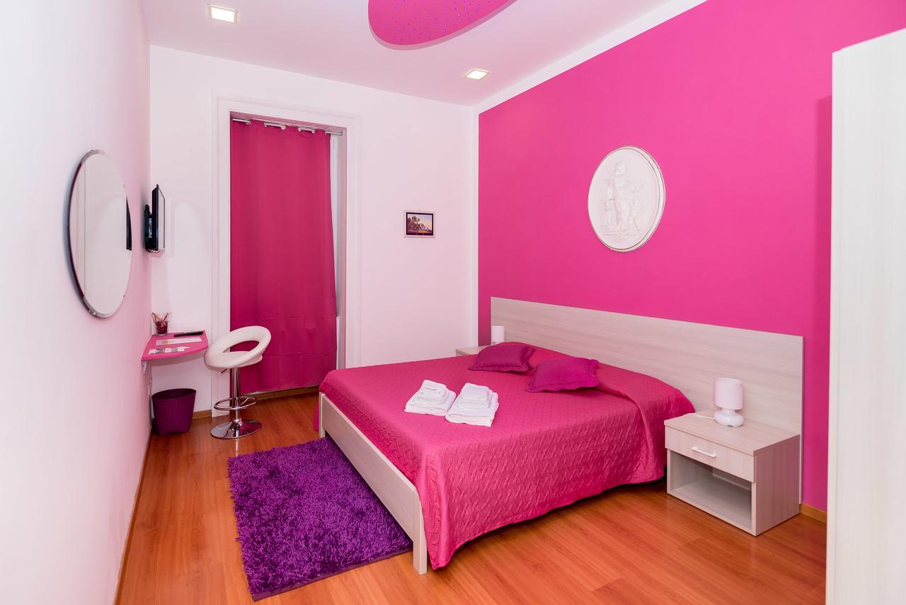 B&B Villa Le Palme Meta Bagian luar foto